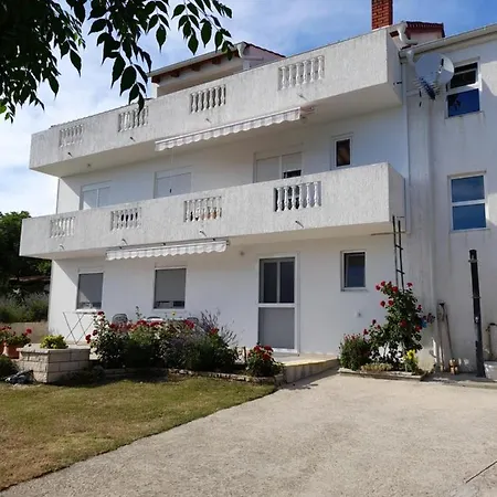 Apartment By The See Bozo Benic Rtina